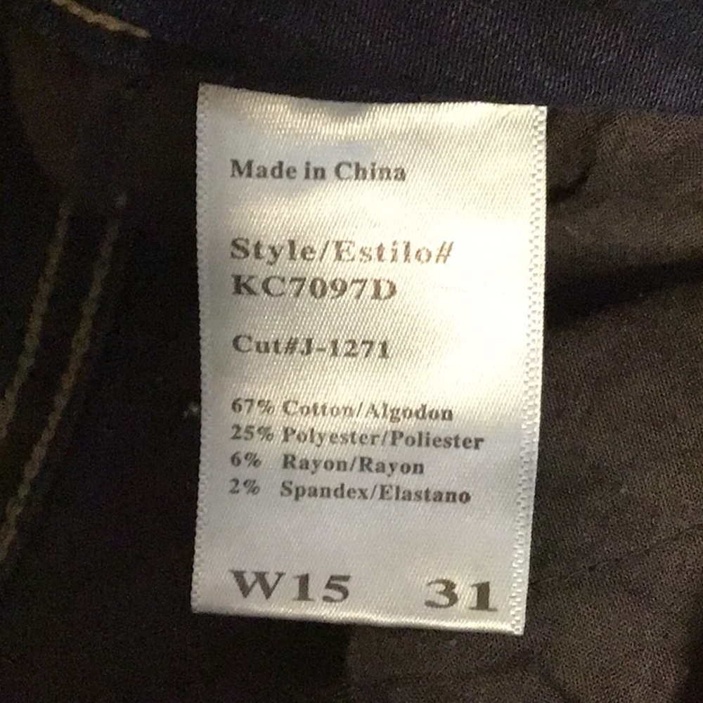 SKINNY JEANS-FITS A SIZE 31-HAS A LITTLE STRETCH - Picture 11 of 11
